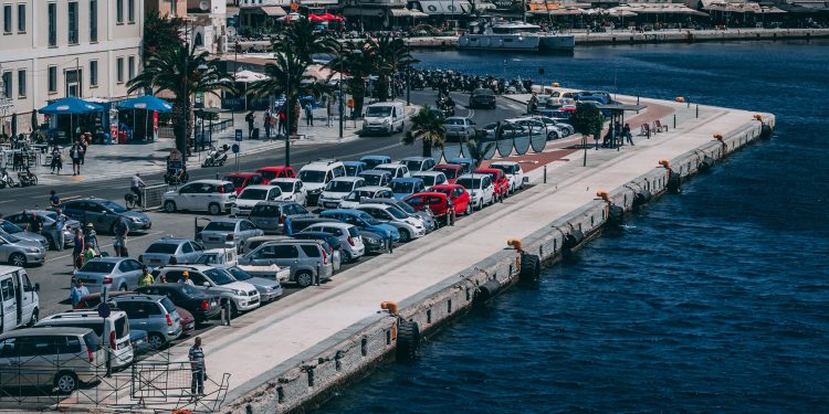 Pourquoi la Senegal Est un Importateur Majeur de Voitures D’occasion