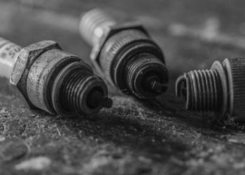 3 Conseils D’experts Pour Remplacer Vos Fils de Bougie D’allumage au Sénégal