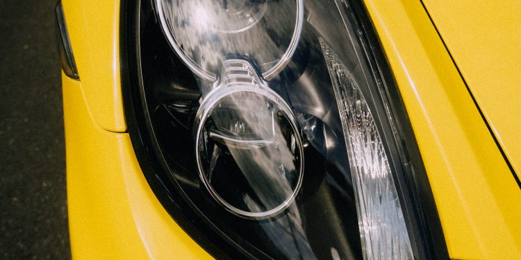 5 Conseils Essentiels Pour Changer Les Phares des Voitures Neuves au Sénégal