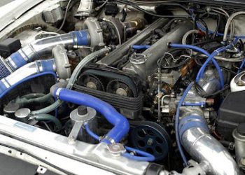 Garde le Propre: Conseils D’experts Pour un Bon Lavage de Moteur au Sénégal