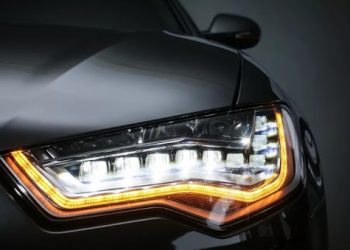 Combien De Temps Durent Les Lumières LED Sur Une Voiture?