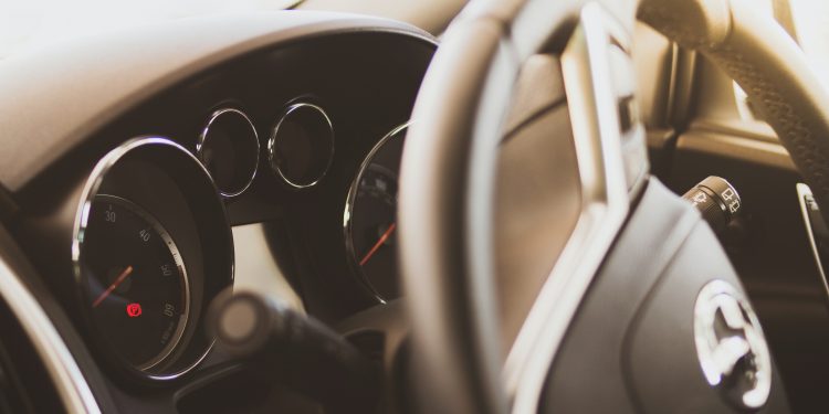 Symptômes De Liquide De Direction À Faible Puissance