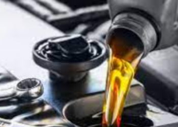 Que se Passe-t-il si vous Utilisez de l’huile Traditionnelle au lieu de l’huile Synthétique? Découvrez-le ici