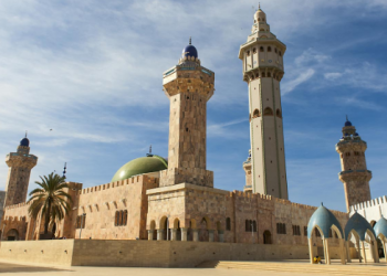 Lois et Coutumes Locales au Sénégal : Informez-vous Avant de Partir