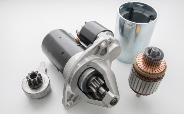 Comment Savoir Si le Relais de Démarreur Est Défectueux : 5 Symptômes Courants