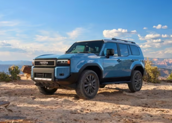 2024 Toyota Land Cruiser : Un Tout-Terrain Légendaire Réinventé