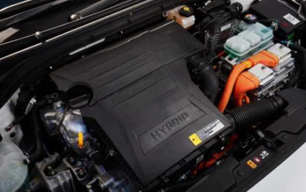 Comment Savoir si la Batterie de ma Voiture Hybride est Défectueuse ?