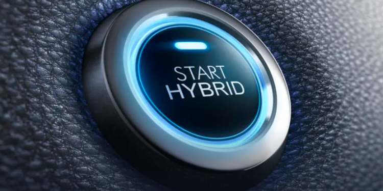 Préparez votre véhicule hybride pour la rentrée : Focus sur la batterie haute tension