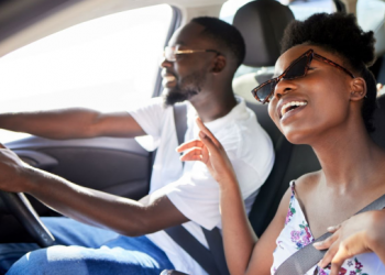 Naviguer dans les défis de la conduite au Sénégal : Conseils pour les nouveaux conducteurs