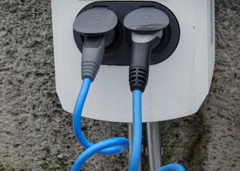 Où trouver les meilleures stations de recharge pour voitures électriques au Sénégal 