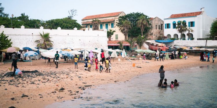 Comment Planifier un Road Trip de Dakar à Saint-Louis : Guide Pratique pour un Voyage Réussi