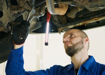 Tout savoir sur le contrôle technique : comment assurer sécurité et conformité lors de l’achat d’une voiture au Sénégal