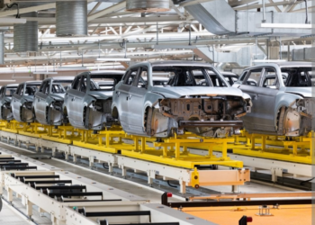 La Révolution Automobile du Sénégal : L&rsquo;Assemblage Local et la Vague Électrique Définissent Décembre 2025