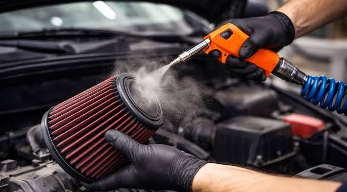 Comment Nettoyer Efficacement le Filtre à Air Après avoir Roulé sur les Routes Poussiéreuses de l&rsquo;Harmattan au Sénégal