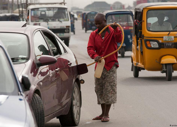 Carburant Contaminé au Sénégal : Comment le Détecter et Réagir