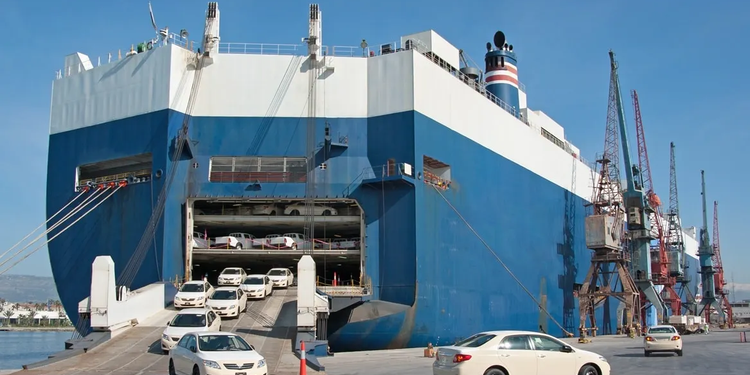 Importation auto Sénégal : Tout savoir sur la règle des 8 ans